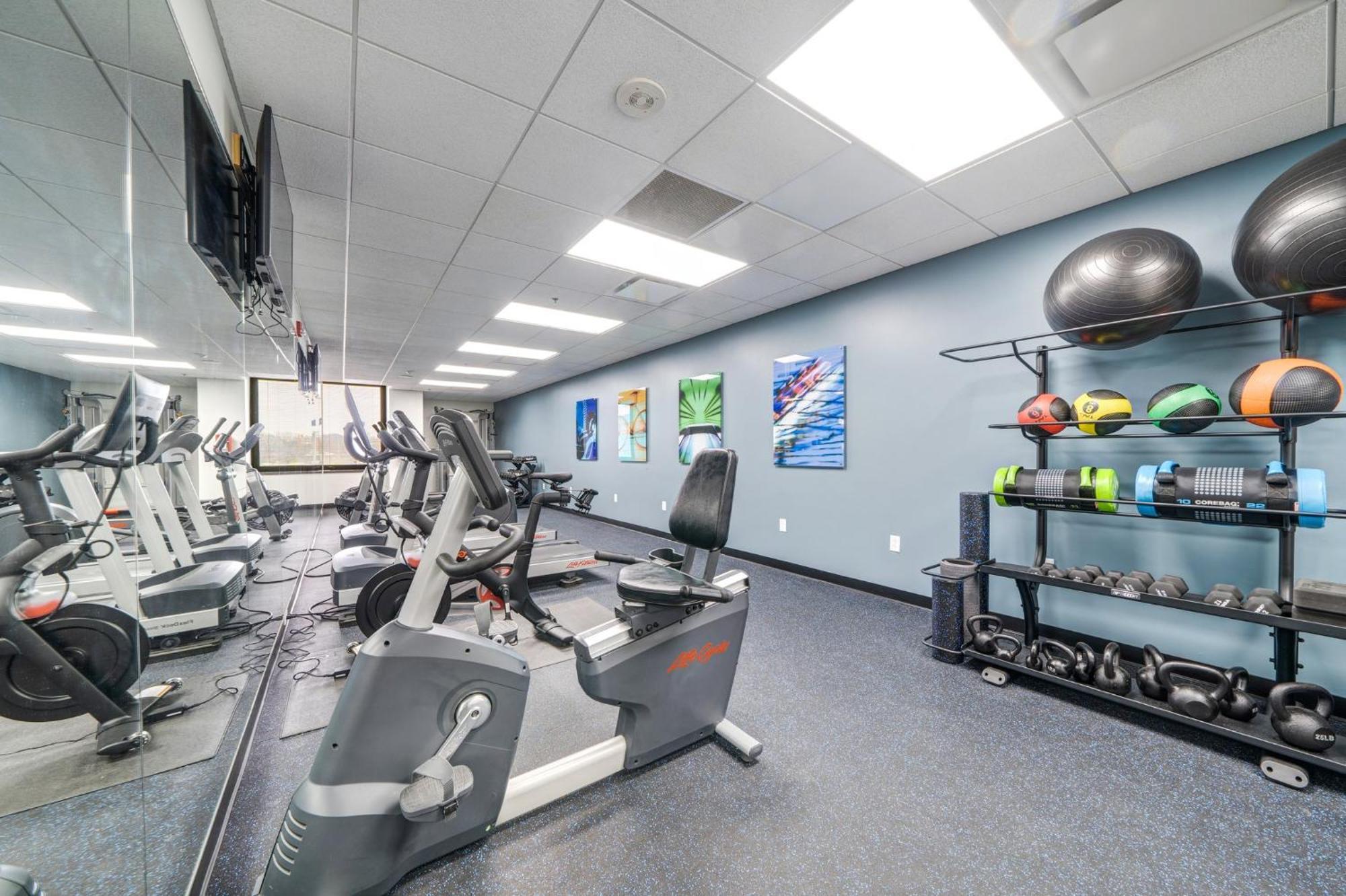 شقة Vibrant Luxury Prime Location 24-7 Onsite Parking Gym Lounge بيتسبرغ المظهر الخارجي الصورة