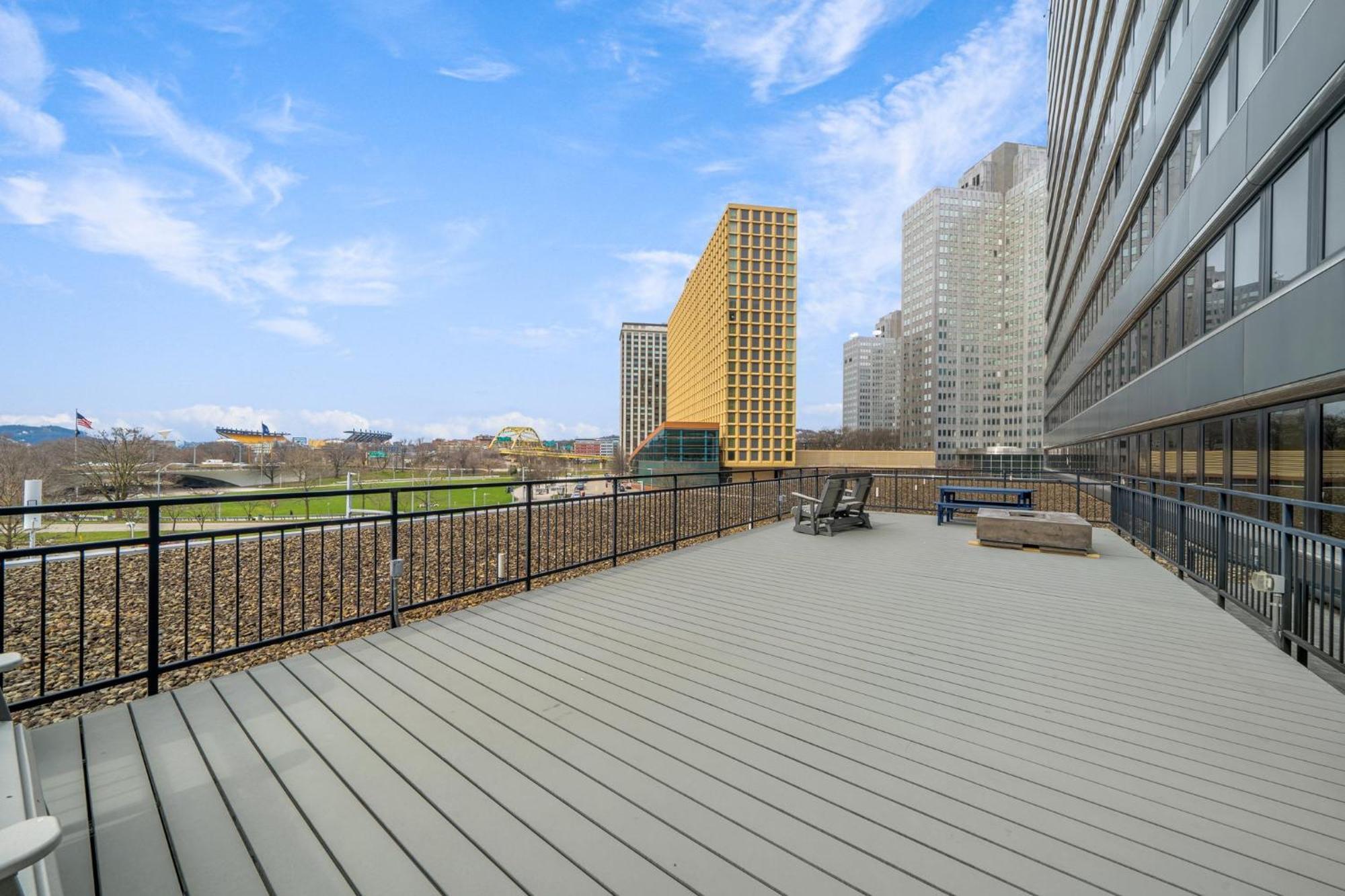 شقة Vibrant Luxury Prime Location 24-7 Onsite Parking Gym Lounge بيتسبرغ المظهر الخارجي الصورة